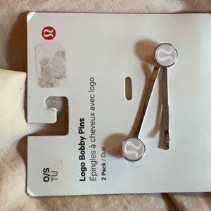 Brand new logo bobby pins!🍋